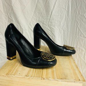 Tory Burch Signature Pumps